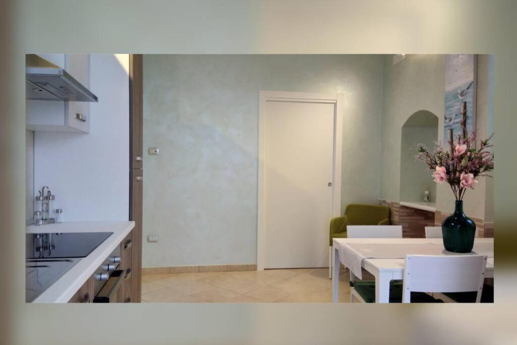 Domus Elegans in Centro Villa Manfredonia Buitenkant foto