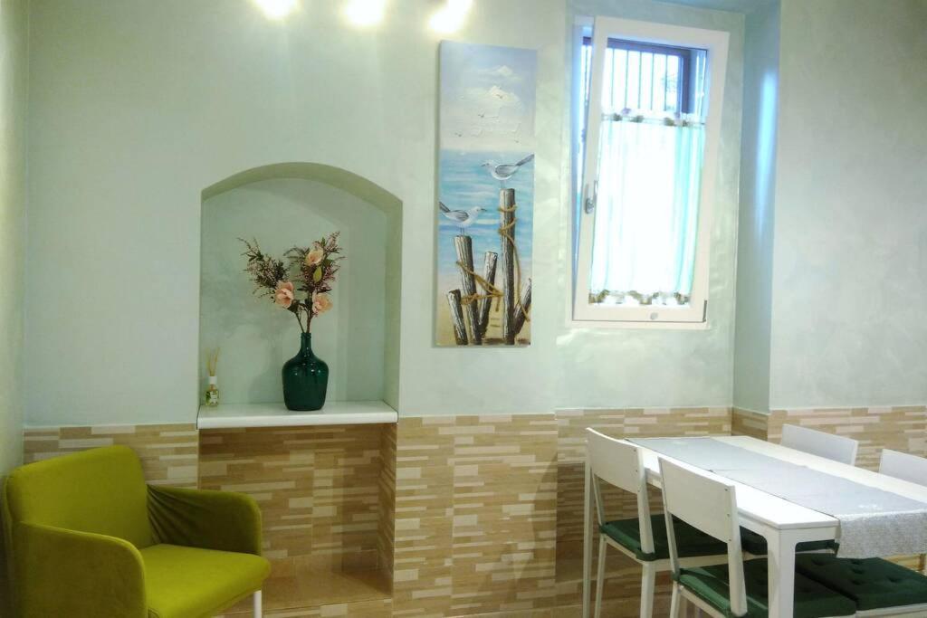 Domus Elegans in Centro Villa Manfredonia Buitenkant foto