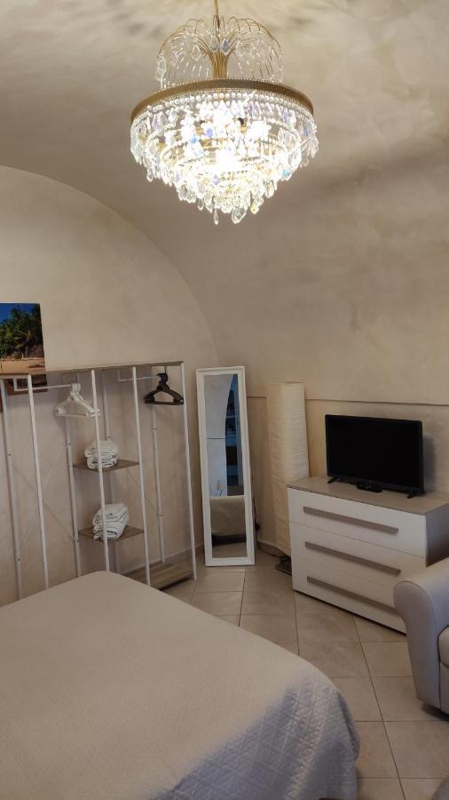 Domus Elegans in Centro Villa Manfredonia Buitenkant foto