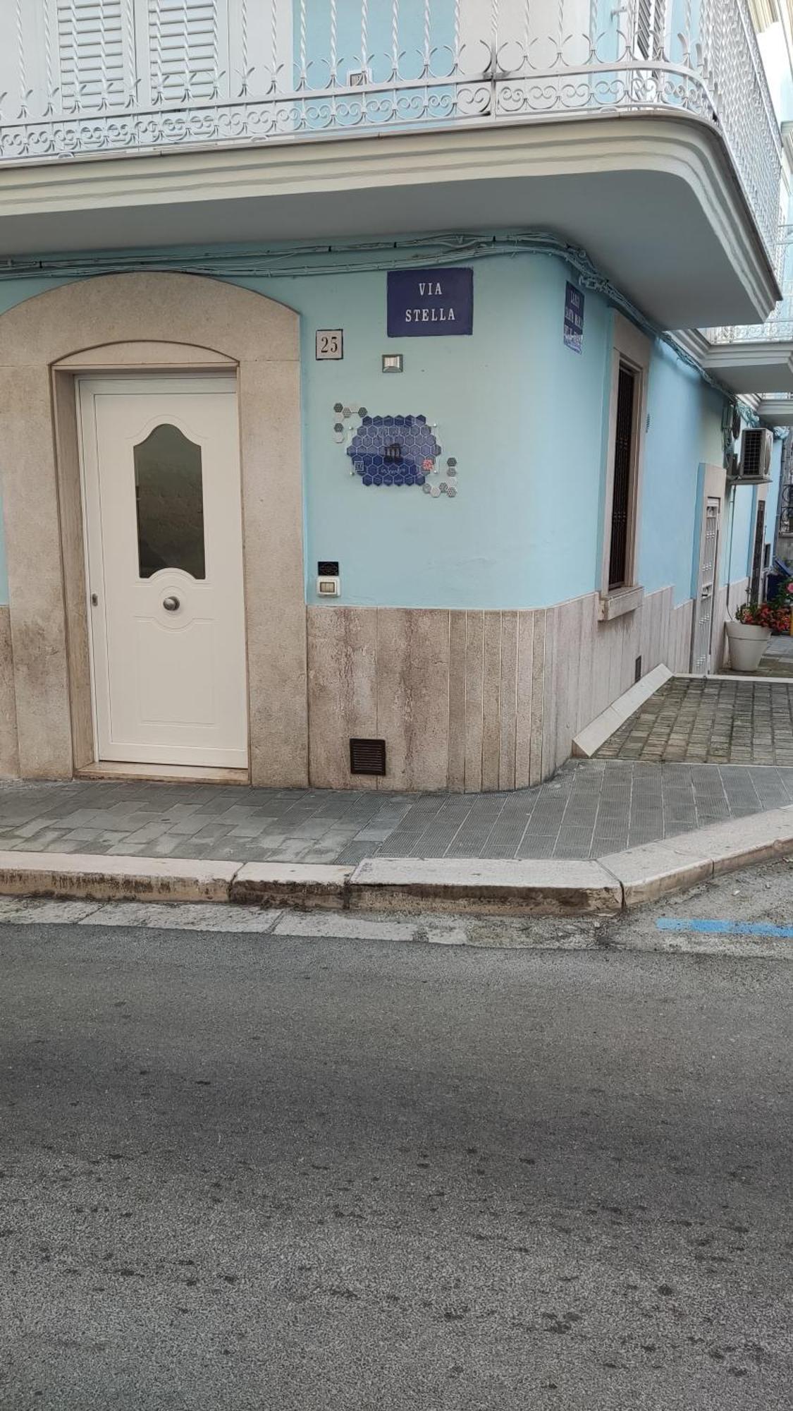 Domus Elegans in Centro Villa Manfredonia Buitenkant foto